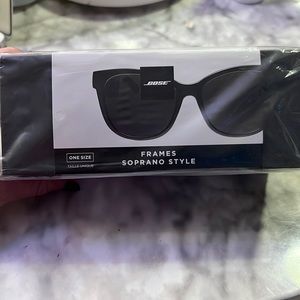 BNWT Bose Frames Soprano Style